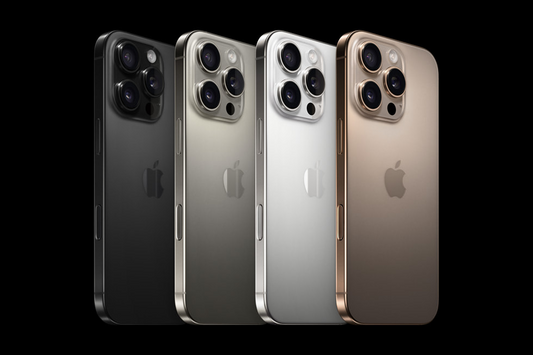 modelos del iPhone 16 Pro en cada uno de sus diferentes colores de titanio