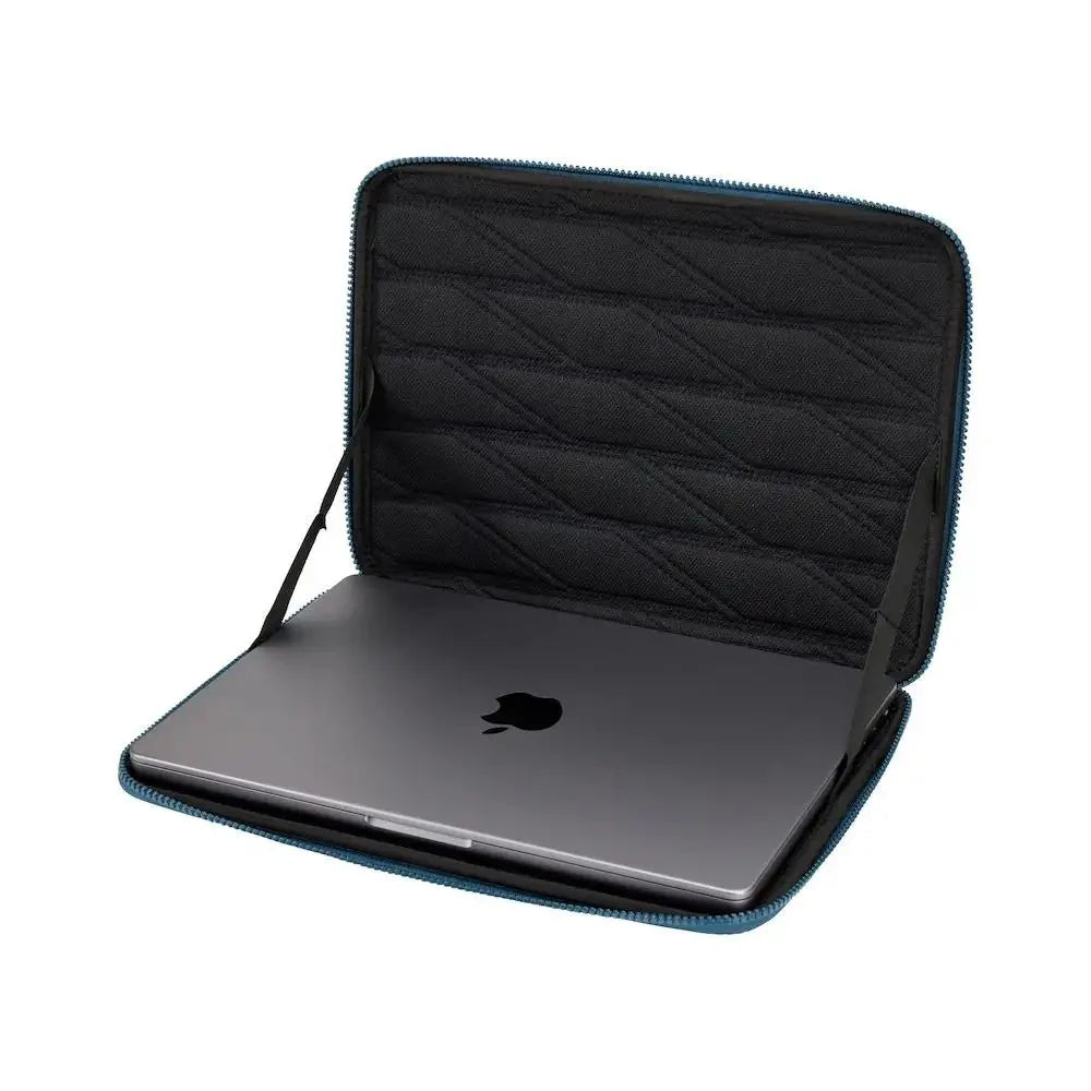 FUNDA THULE GAUNTLET PARA MACBOOK PRO 14 / AIR 13 INCH BLACK