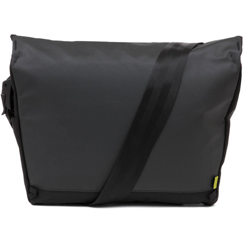 Bolso Mensajero Incase Range Para MacBook Pro de 13¨ (Negro)