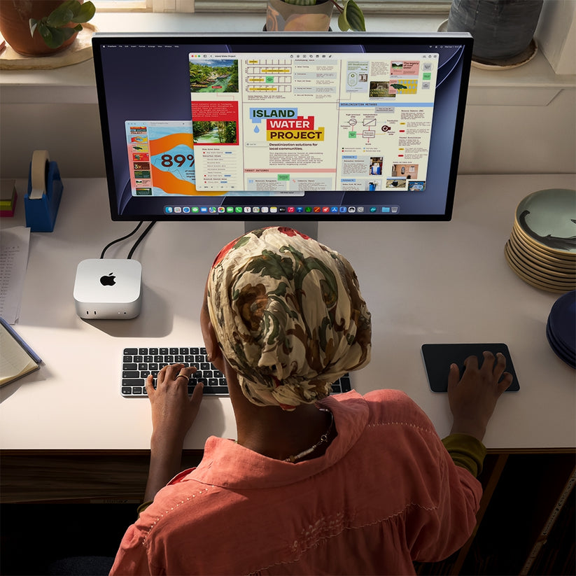 Mac_mini_M6_Silver_PDP_Image_Position_7__es-CO