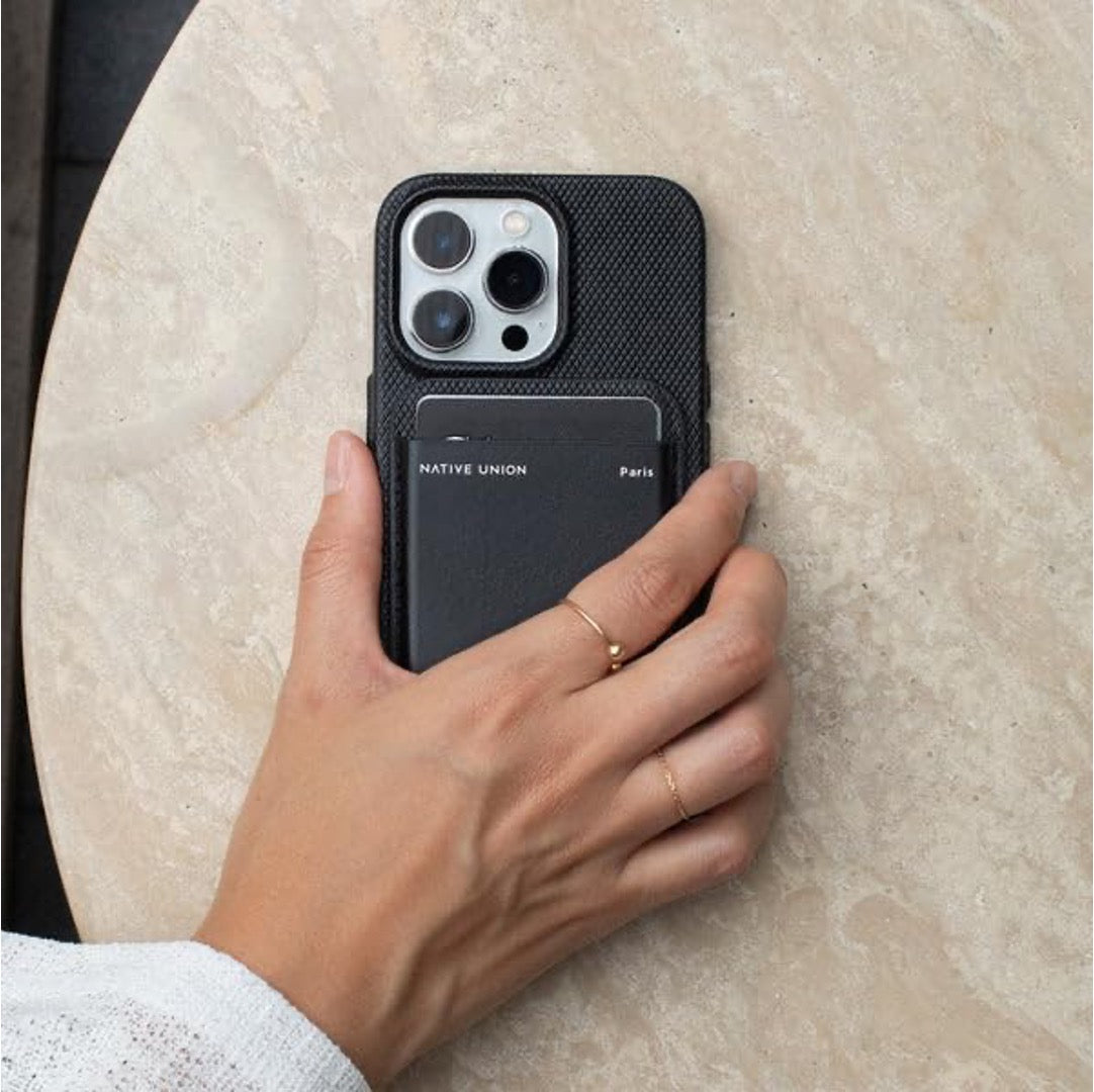 CLASSIC CASE MAGSAFE 15 PRO BIOBASED BLK