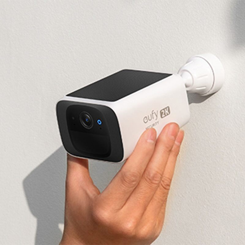 CAMARA INTELIGENTE EUFY DE SEGURIDAD S220 SOLAR 2K