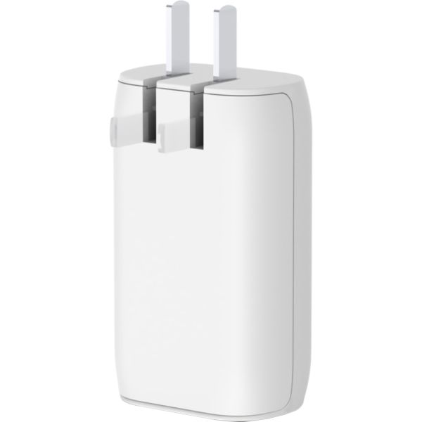 BELKIN BOOST CHARGE 32W USB-A TO USB-C -