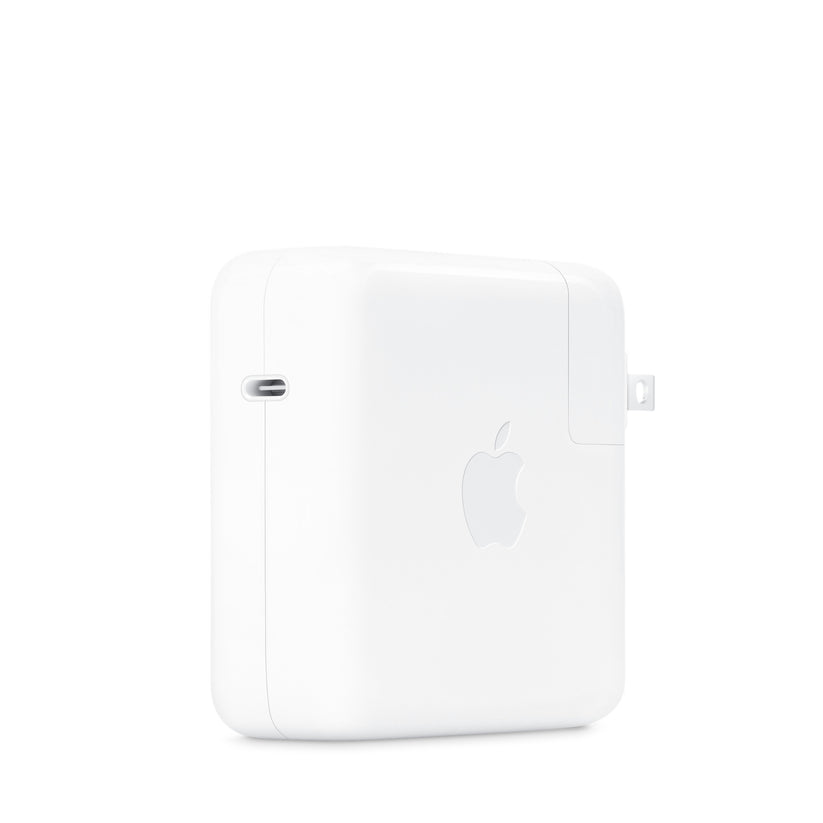 Carga tu MacBook ultrarrápidamente con el cargador USB-C 67 W de Apple con  la oferta a precio mínimo histórico